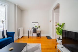 2BR Apartment in Lively Neighborhood of Wrigley Field - Grace 1 - Chicago - 5