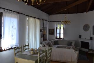 Aenaon Guesthouse - 2
