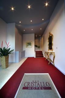 Hotel Cristallo Brescia - Brescia - 9