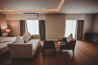 AVA Hotel - Phitsanulok - 4