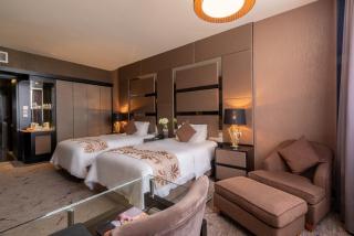New World Suites - 5