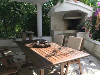 Pine and Lime Apartments - Pula - 1