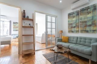 FLH Downtown Central Flat with Balcony - Lisboa - 0