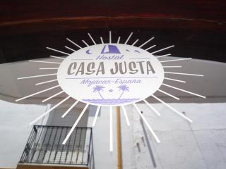 Boutique Hostal "Casa Justa" - 9
