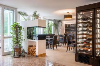 MEAT UND STAY Hotel - 5