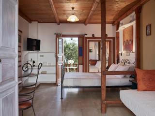 Polikandia Hotel - Chora Folegandros - 7