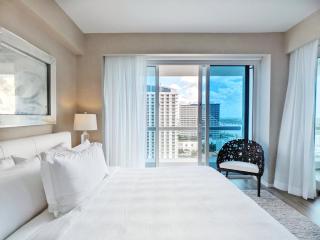 Luxury Fort Lauderdale Beach Resort - 5