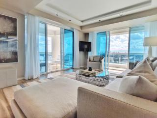 Luxury Fort Lauderdale Beach Resort - 1