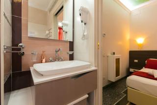 Anthony 47 - Rom - 8