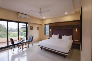City Palace Resort - Lonavala - 1