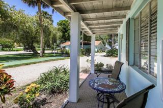 Island View Cottages Sebastian - Sebastian - 1