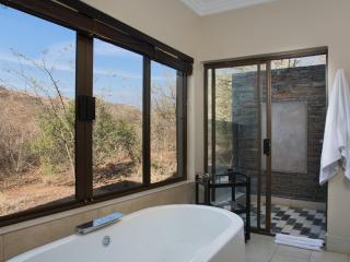 Shepherds Tree Game Reserve - Pilanesberg - 4