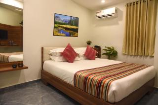 HOTEL RAJPATH INN - Mehsāna - 2