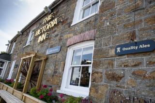 The Victoria Inn - Truro - 8