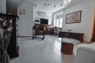 Giorgia Tassi Affittacamere - 1