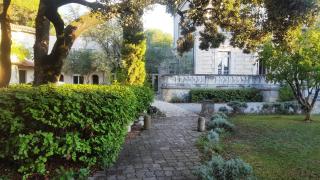 Logis Hôtel - Restaurant Résidence Les Cèdres - Villeneuve-lès-Avignon - 3