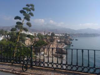 APARTAMENTO CALA DE NERJA-LOVELY - Nerja - 1