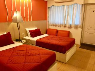 Highway Hotel - Chiang Mai - 8