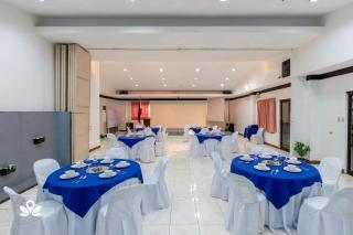 Check Inn Hotel Dumaguete City by RedDoorz - Dumaguete - 2