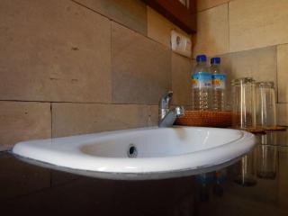 Turtle Garden Hotel - Gili Air - 4