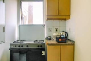 Comfy Studio at Menara Kondominium Kelapa Gading Apartment By Travelio - 3