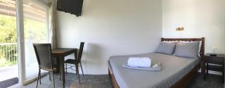 Victoria's Bed & Breakfast - Puerto Galera - 9
