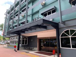 Hotel Waterfall - George Town - 9