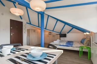 The Ivy House - A Cozy Attic near the City Center by Flat Mаnager - 2