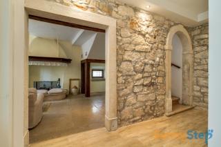 Rustic Villa with pool in the center of a romantic little place - Svetvinčenat - 3