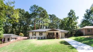 Lavish Living - 8 mins from Braves Stadium w/King - Smyrna - 0