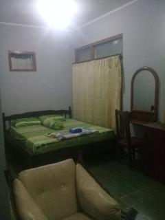 RedDoorz Hostel near Adisucipto Airport Yogyakarta - Yogyakarta - 9