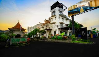 eL Hotel Malang - 9