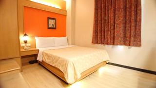 Yes Hotel - Città di Chiayi - 9