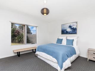 Escape 2 Brophy - Port Fairy - 0