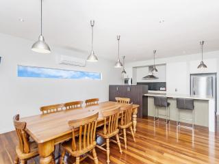 Escape 2 Brophy - Port Fairy - 1