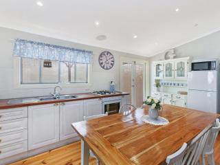 Ginabella - Port Fairy - 8