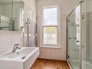Kinsale Cottage - 2