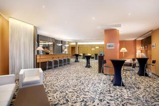Crowne Plaza Bucharest by IHG - Boekarest - 2