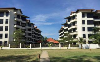 Samsuria Beach Resort & Residence - 3