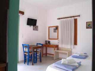 Pegasus Studios & Apartments - Skiros - 3