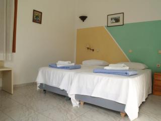 Pegasus Studios & Apartments - Skiros - 2
