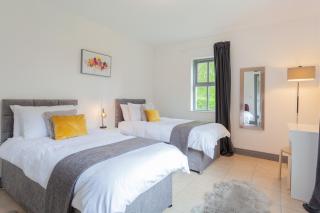 Duneden Cottage and Grounds - Randalstown - 1