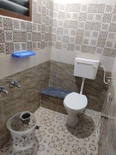 Shri Sai Apartment AC - Mettuppālaiyam - 1