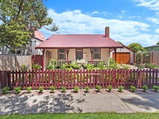 Railway Cottage - 3