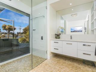 Rossleague House - 8