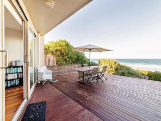 Rubys Beachfront - 2