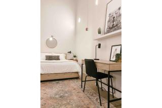 Modern Downtown Loft on Gay St - 3