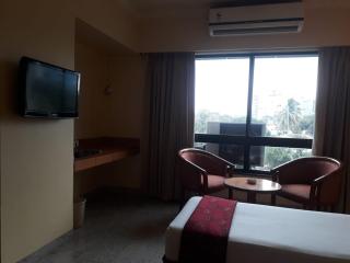 The Samrat Hotel near Pune Railway Station - Pune - 8