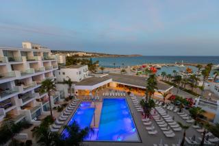 Limanaki Beach Hotel & Suites - Agia Napa - 5