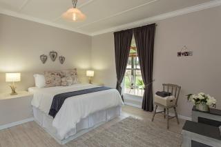 Shanzeley Guest House - George - 9